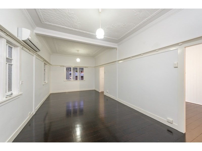 9 Bellevue Terrace, Clayfield QLD 4011