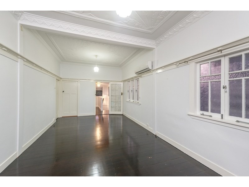 9 Bellevue Terrace, Clayfield QLD 4011