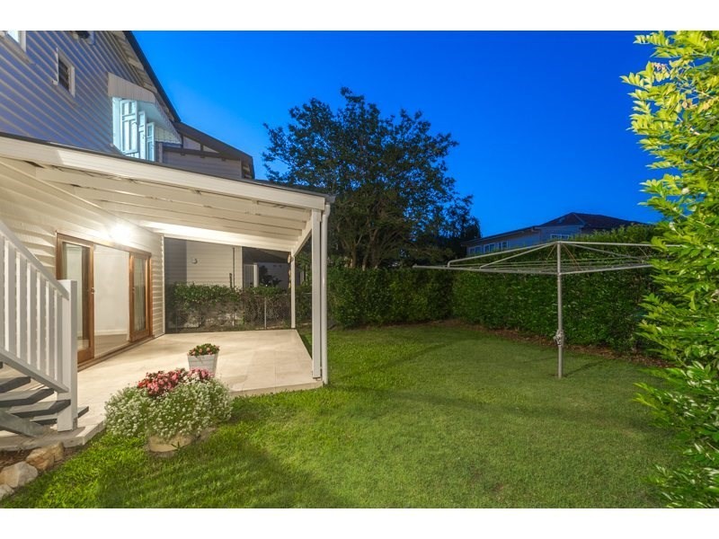 9 Bellevue Terrace, Clayfield QLD 4011