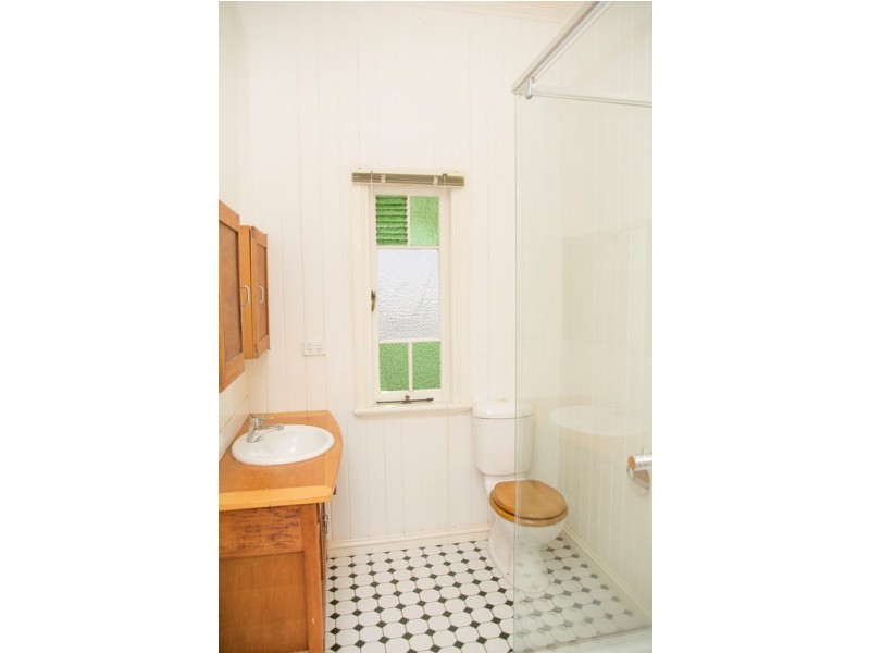 3 Camona Street, Kelvin Grove QLD 4059