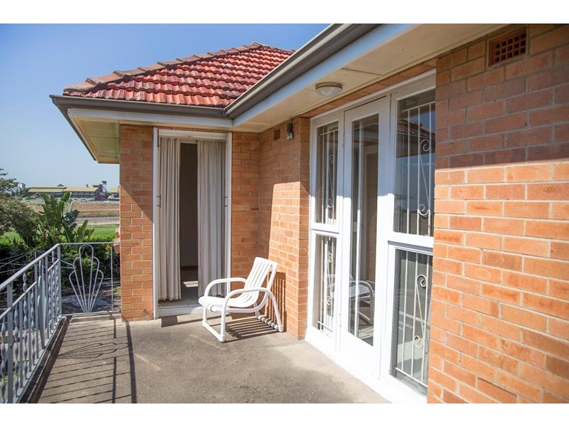 136 Mein Street, Hendra QLD 4011