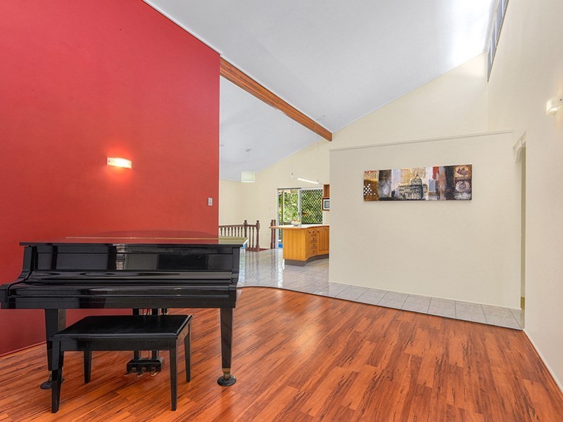 26 Soames Street, Everton Park QLD 4053