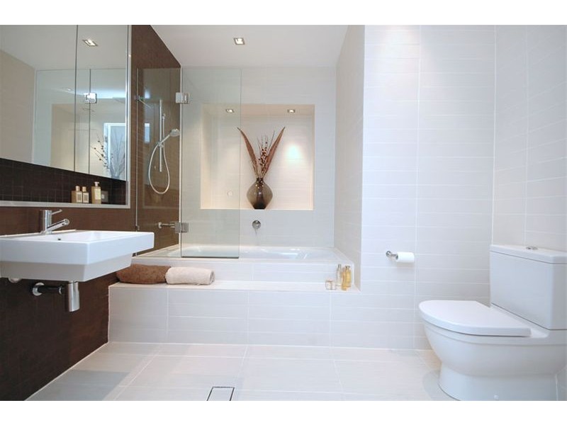 4 Circe Street, Hamilton QLD 4007