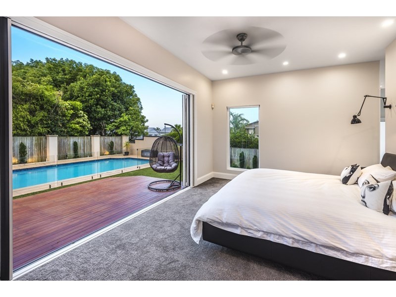 11 Burilda Street, Hendra QLD 4011