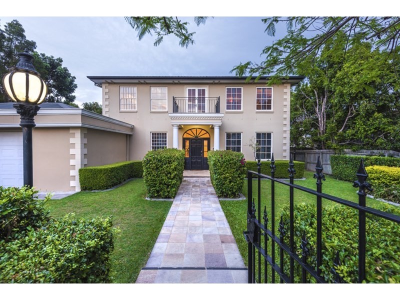 11 Burilda Street, Hendra QLD 4011