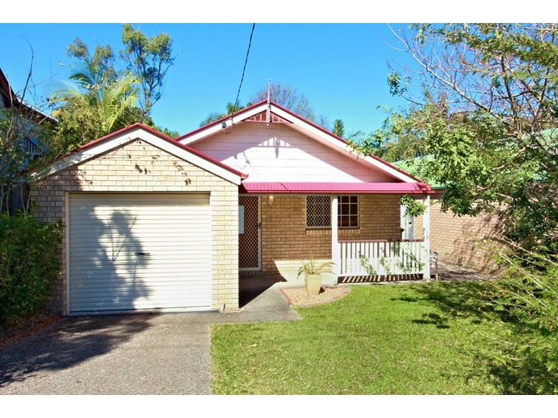 20 Stoneleigh Street, Albion QLD 4010