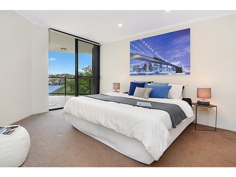 5/110 Oxlade Drive, New Farm QLD 4005