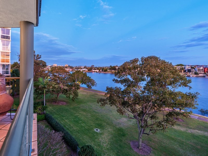 5/110 Oxlade Drive, New Farm QLD 4005