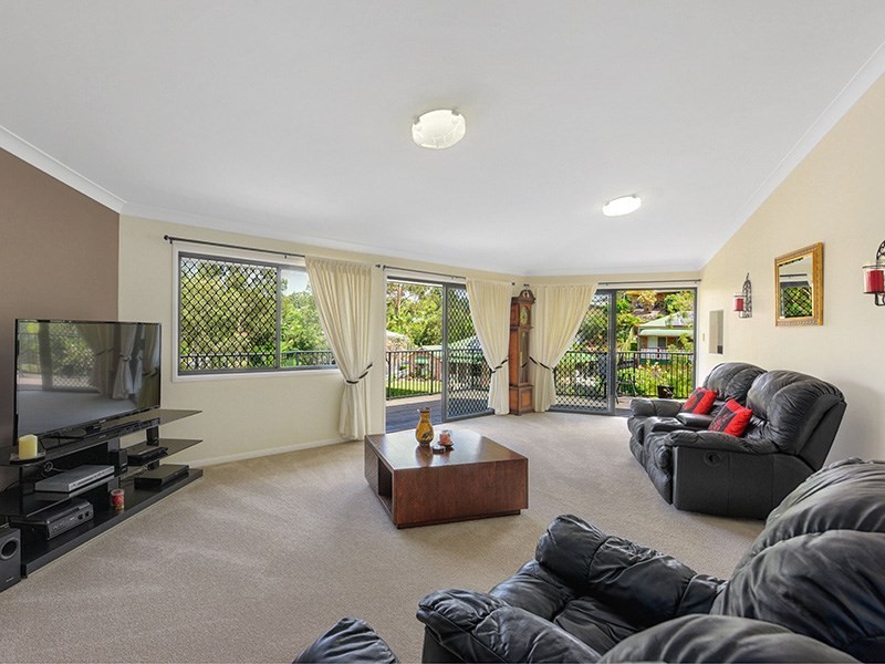 12 Bangalow Place, Albany Creek QLD 4035