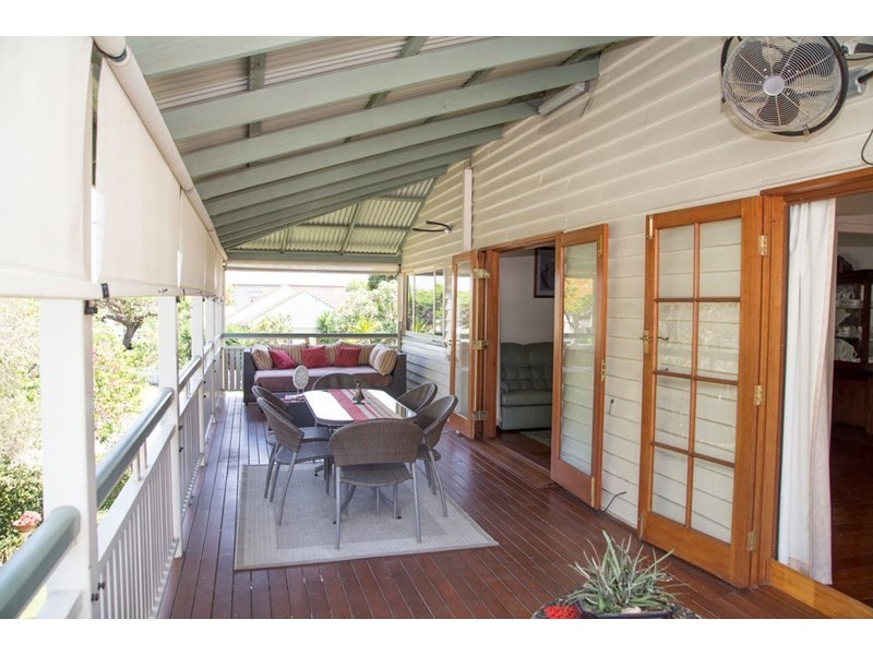 35 Hamilton Avenue, Hendra QLD 4011