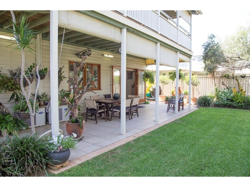 35 Hamilton Avenue, Hendra QLD 4011