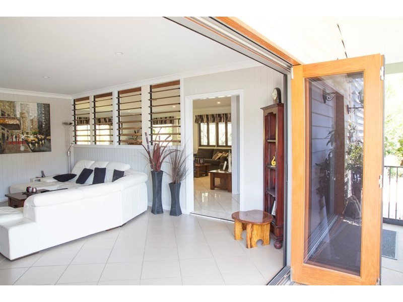 35 Hamilton Avenue, Hendra QLD 4011