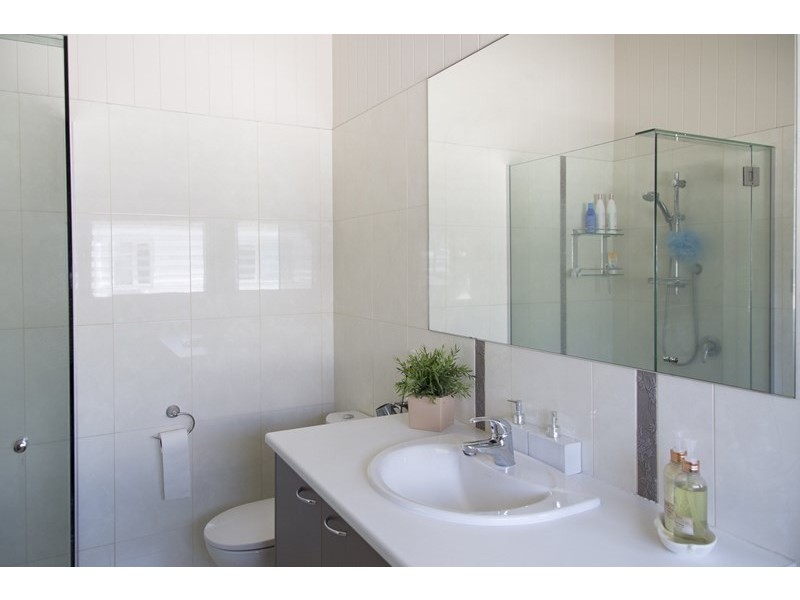 35 Hamilton Avenue, Hendra QLD 4011