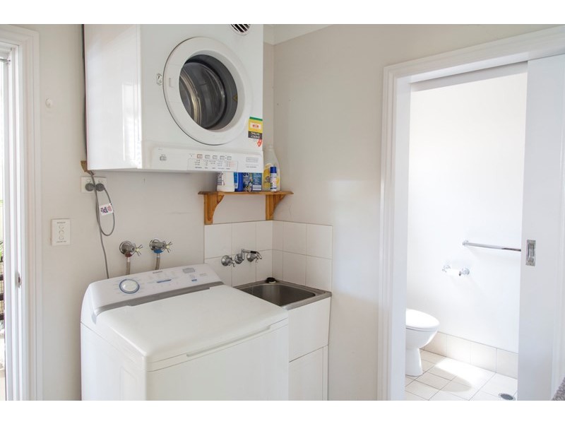 35 Hamilton Avenue, Hendra QLD 4011