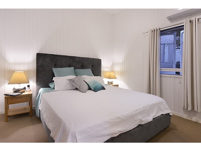 64 Maygar Street, Windsor QLD 4030