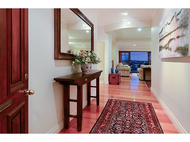 33 Langside Road, Hamilton QLD 4007