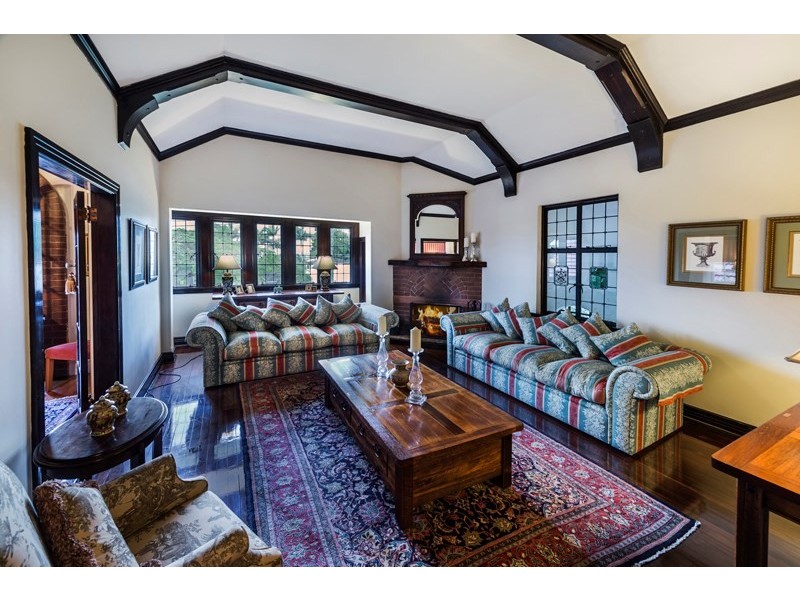 12 Ascot Street, Ascot QLD 4007