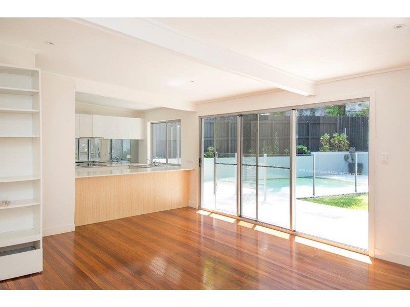 25 Comus Avenue, Ascot QLD 4007