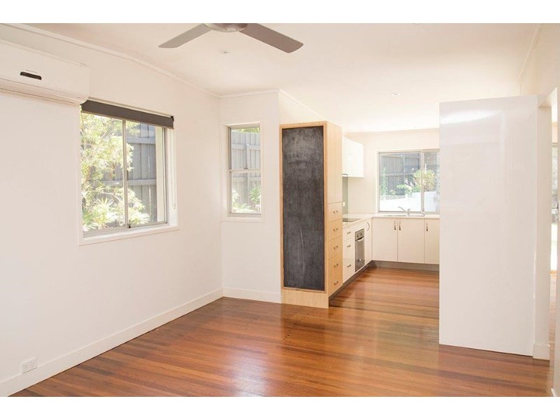 25 Comus Avenue, Ascot QLD 4007