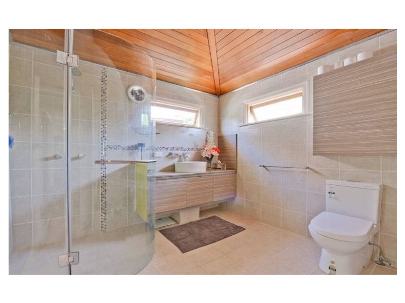 53 Anthony Street, Hamilton QLD 4007