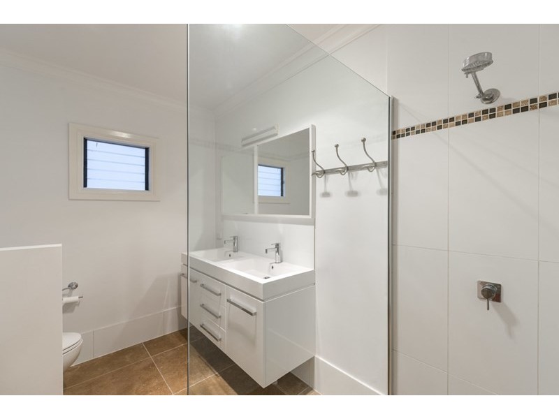 9 Bellevue Terrace, Clayfield QLD 4011