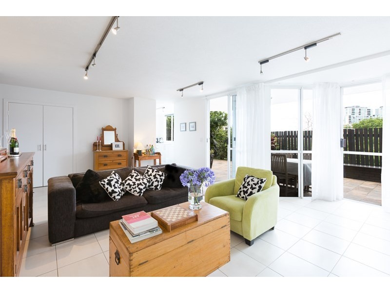 7/17 Whyenbah Street, Hamilton QLD 4007