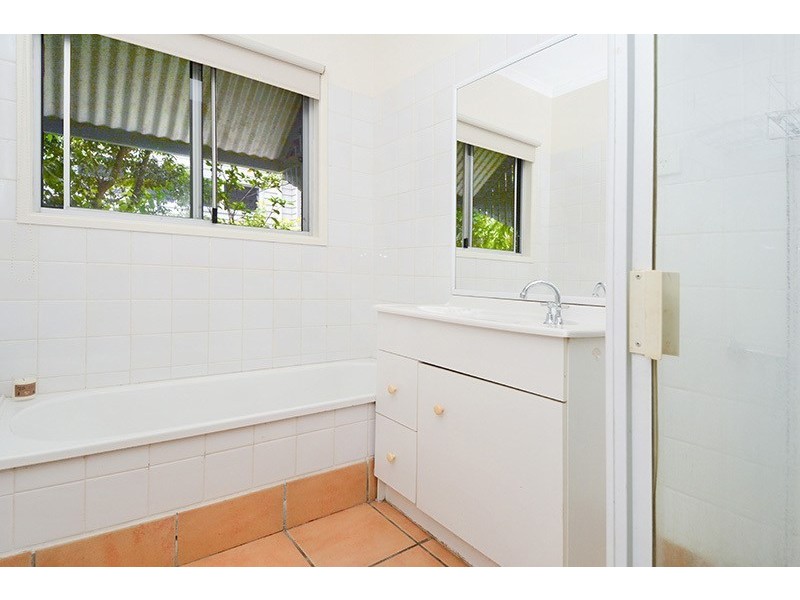 20 Julia Street, Wavell Heights QLD 4012