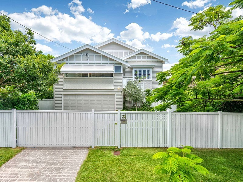 74 Woodville Street, Hendra QLD 4011