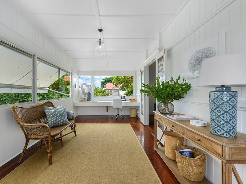 74 Woodville Street, Hendra QLD 4011