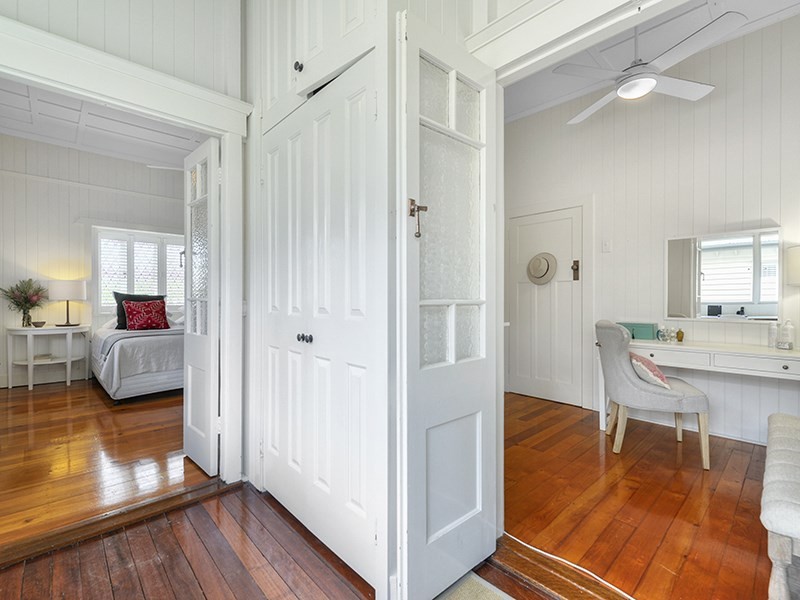 74 Woodville Street, Hendra QLD 4011