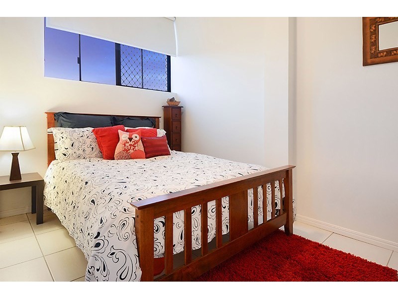 110 Wilgarning Street, Stafford Heights QLD 4053