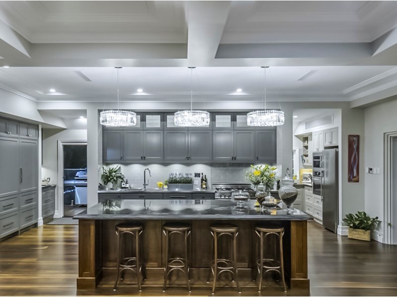 23 Rossiter Parade, Hamilton QLD 4007