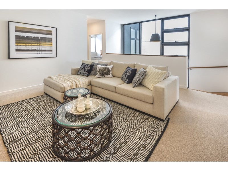 604/12 Parkside Circuit, Hamilton QLD 4007