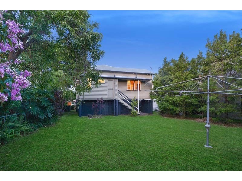 6 Clifton Street, Wilston QLD 4051
