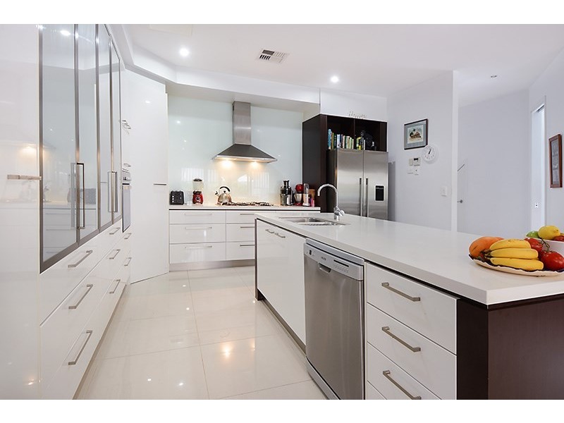 26 O’Sullivan Street, Hendra QLD 4011