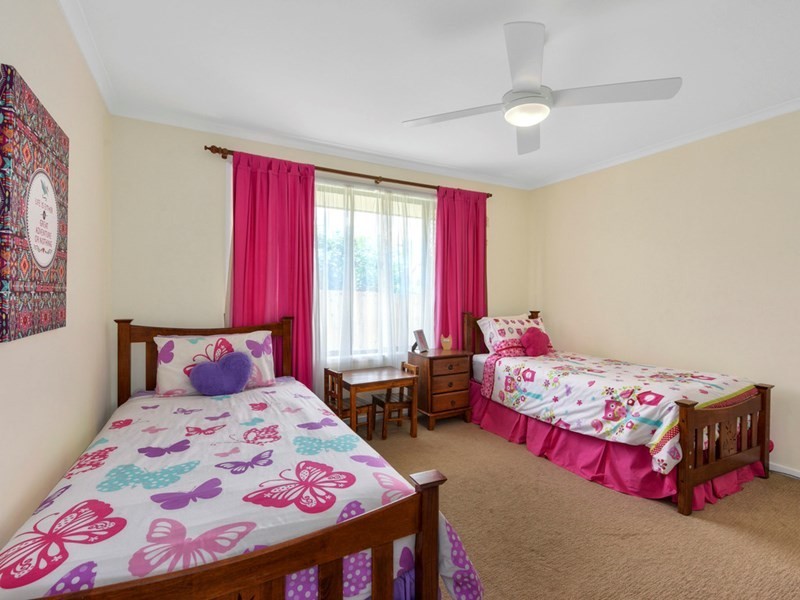 22 Fairhaven Street, Bridgeman Downs QLD 4035