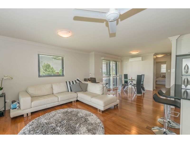 201/21 Miles Street, Clayfield QLD 4011