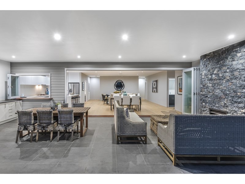 22 Dublin Street, Clayfield QLD 4011