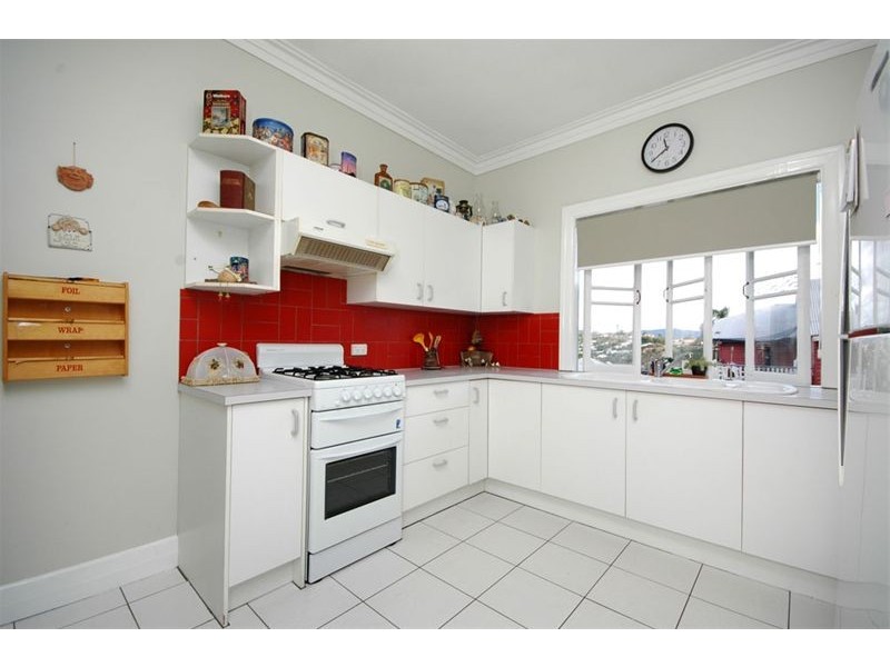 25 Madden Street, Albion QLD 4010