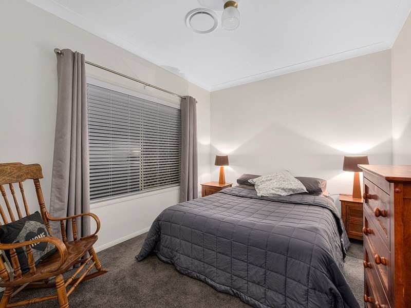 45 Halleys Crescent, Bridgeman Downs QLD 4035