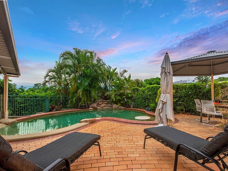 45 Halleys Crescent, Bridgeman Downs QLD 4035