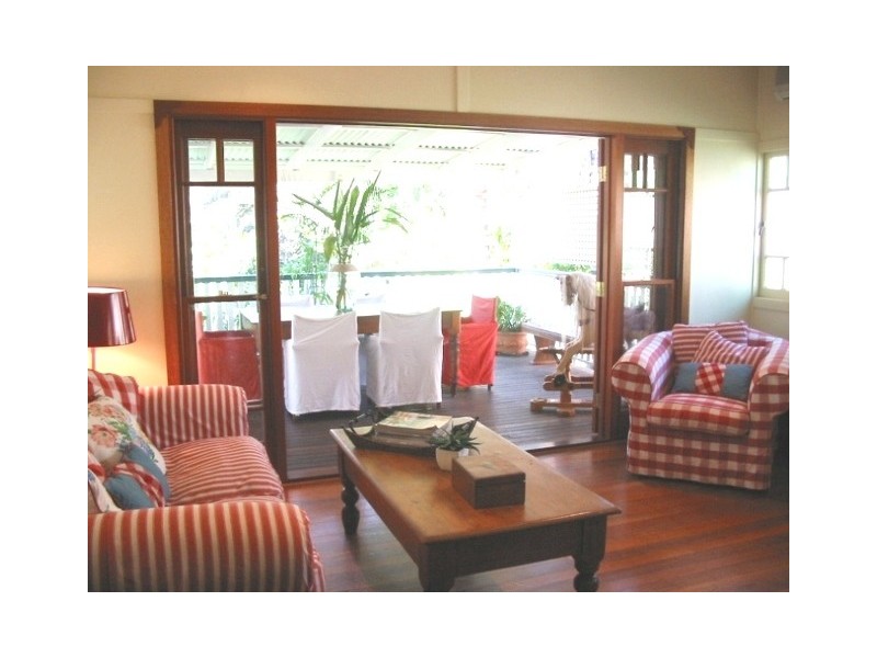 8 Norman Street, Ascot QLD 4007