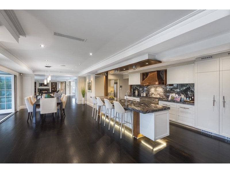 27 Sutherland Avenue, Ascot QLD 4007