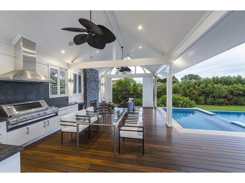 27 Sutherland Avenue, Ascot QLD 4007