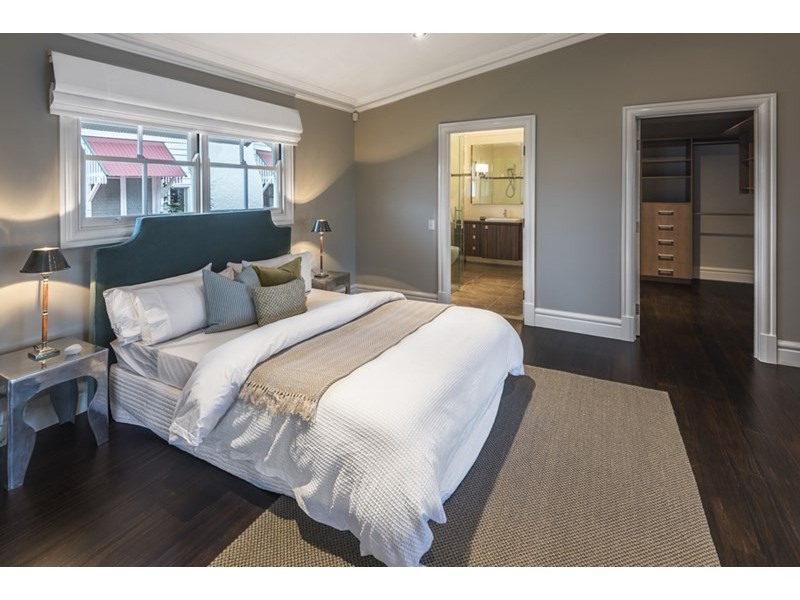 27 Sutherland Avenue, Ascot QLD 4007