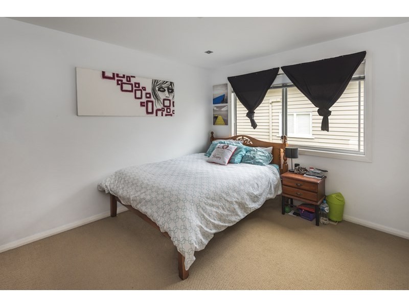 11 Woodville Street, Hendra QLD 4011