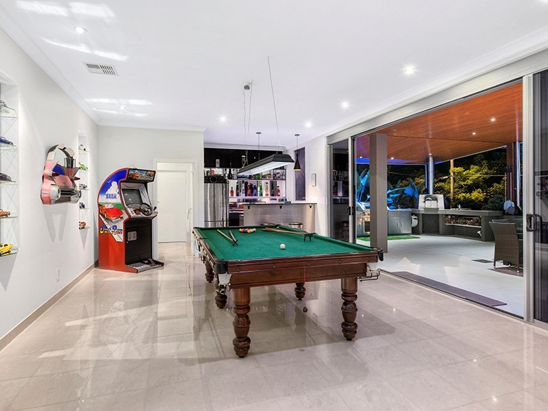 72 Crosby Road, Albion QLD 4010