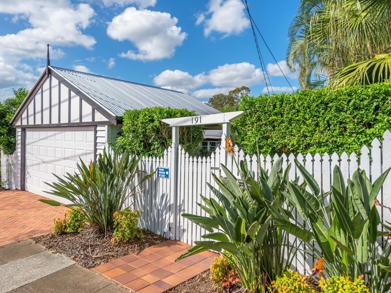 191 Simpsons Road, Bardon QLD 4065