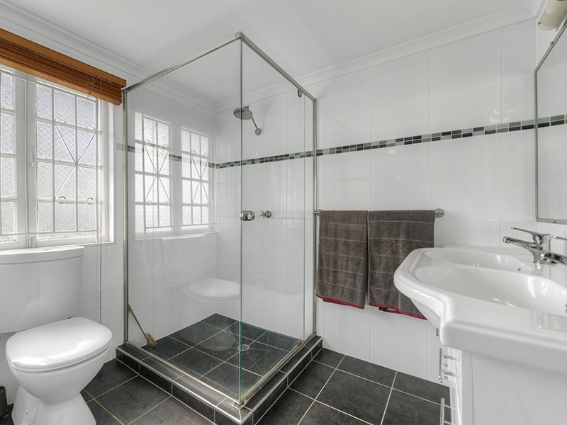 191 Simpsons Road, Bardon QLD 4065