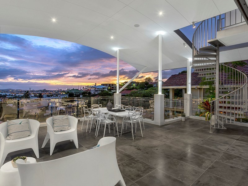 22 Langside Road, Hamilton QLD 4007